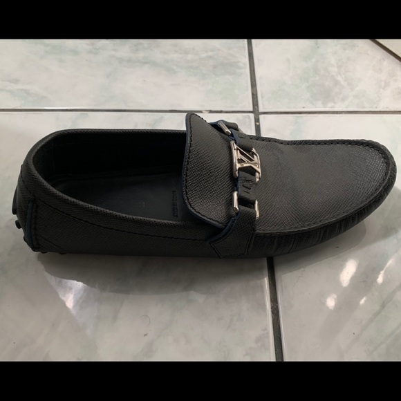 Lois Vuitton 8.5 and good condition - Picture 2 of 6